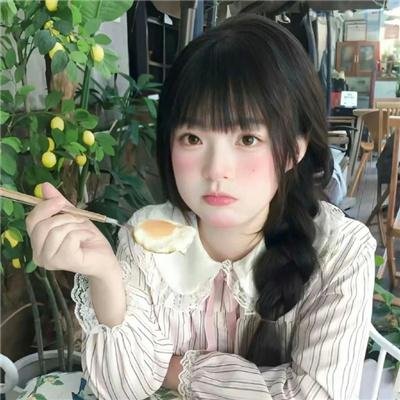 暗影王冠 海报